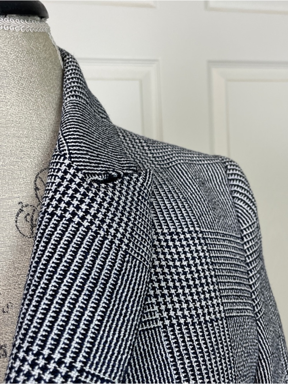 SMYTHE Portrait Neck Blazer Navy Prince of Wales Glen Plaid Linen Blend 8 - Picture 8 of 10